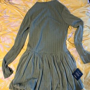 Green Long-Sleeve Dress